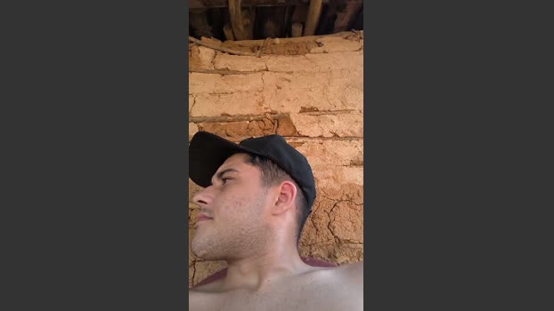 Van_aquino big Webcam SHOW @ Cam4 19-09-2025
