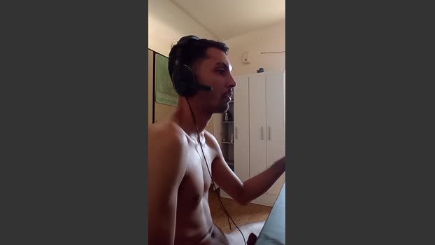 napolitano231 moan Webcam SHOW @ Cam4 20-09-2025