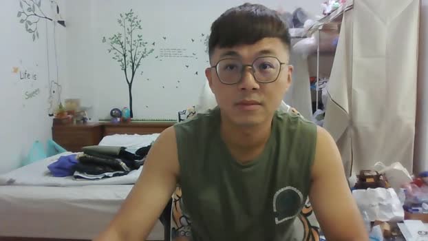w2xist5 bicurious Webcam SHOW @ Cam4 20-09-2025