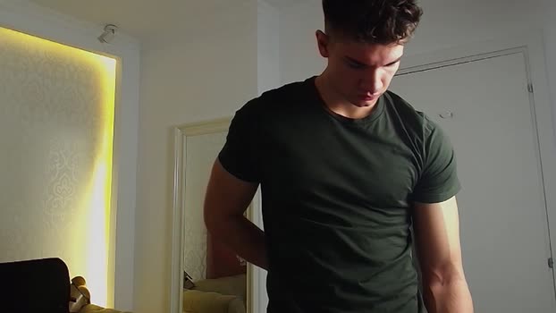 MaxKaidenn orgasm Webcam SHOW @ Cam4 22-09-2025