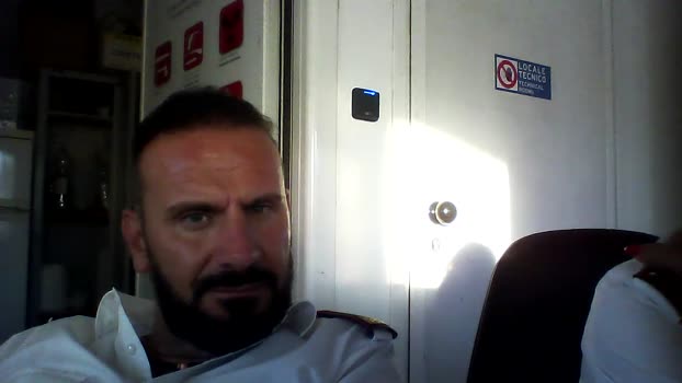 bolognabig kissing Webcam SHOW @ Cam4 21-09-2025