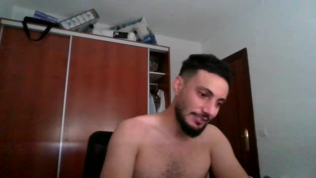 Chico_30gr play Webcam SHOW @ Cam4 28-09-2025