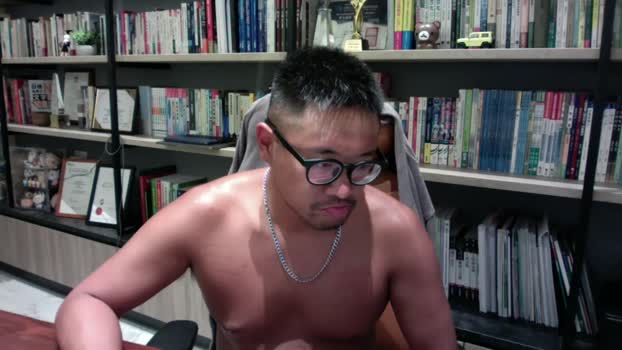 bearhan1 Porn Webcam SHOW @ Cam4 29-09-2025