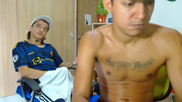 Skinny23cm Pretty Webcam SHOW @ Cam4 01-10-2025