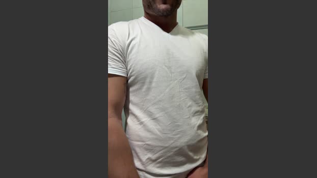 giovan2020 fuckme Webcam SHOW @ Cam4 01-10-2025