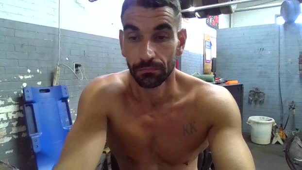 Bigtoyguy34 squirt Webcam SHOW @ Cam4 02-10-2025