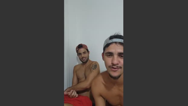Levi_Henrique kissing Webcam SHOW @ Cam4 02-10-2025
