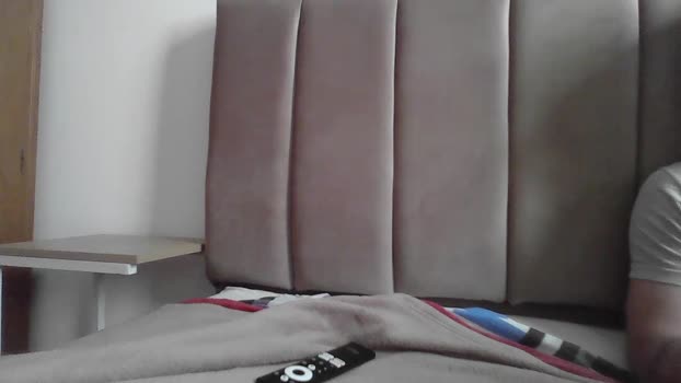 Facuel4 Porn Webcam SHOW @ Cam4 04-10-2025