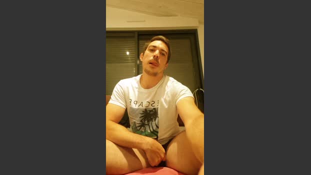 Latortuedu69 harddick Webcam SHOW @ Cam4 04-10-2025
