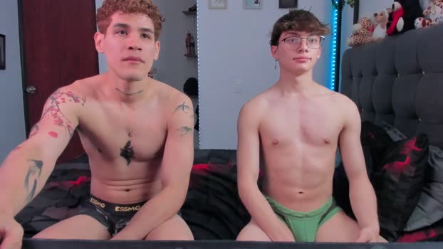 venezuelanguys spanking Webcam SHOW @ Cam4 03-10-2025
