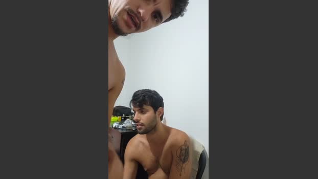 Levi_Henrique fingering Webcam SHOW @ Cam4 04-10-2025