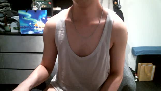 chriswu69820 fingering Webcam SHOW @ Cam4 05-10-2025