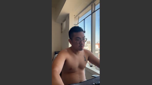 fuckmeifyouwan2 show Webcam SHOW @ Cam4 05-10-2025