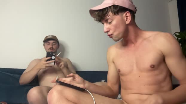 wysniony23 deep Webcam SHOW @ Cam4 04-10-2025