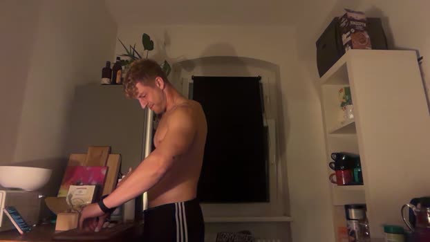 Heikhoe69 ass Webcam SHOW @ Cam4 05-10-2025