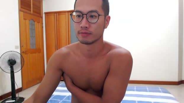 chijonokaze spank Webcam SHOW @ Cam4 05-10-2025