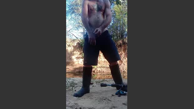 Brandonblt23 jerking Webcam SHOW @ Cam4 07-10-2025