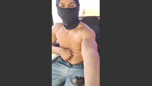 Dinho254_ beauty Webcam SHOW @ Cam4 07-10-2025