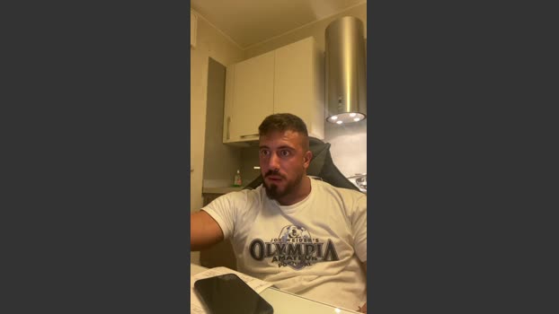 Bigwhitebull suck Webcam SHOW @ Cam4 08-10-2025