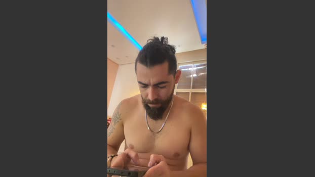 DanWolfMan kiss Webcam SHOW @ Cam4 07-10-2025
