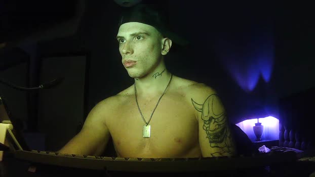 onlybauti strip Webcam SHOW @ Cam4 08-10-2025