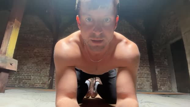 Heikhoe69 horny Webcam SHOW @ Cam4 10-10-2025