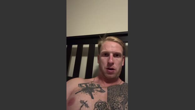 Neilcage fuckme Webcam SHOW @ Cam4 10-10-2025