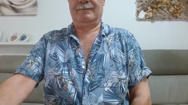 joanbcn62 handsome Webcam SHOW @ Cam4 11-10-2025