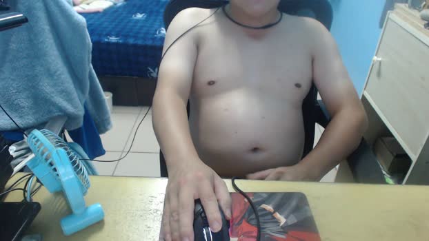 tennis_002 kissing Webcam SHOW @ Cam4 12-10-2025