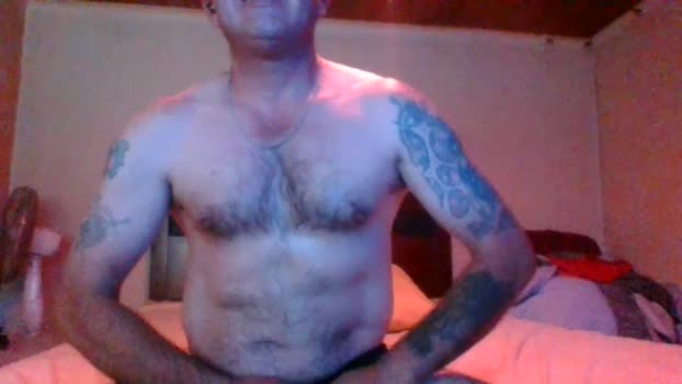 Sersho deepthroat Webcam SHOW @ Cam4 13-10-2025