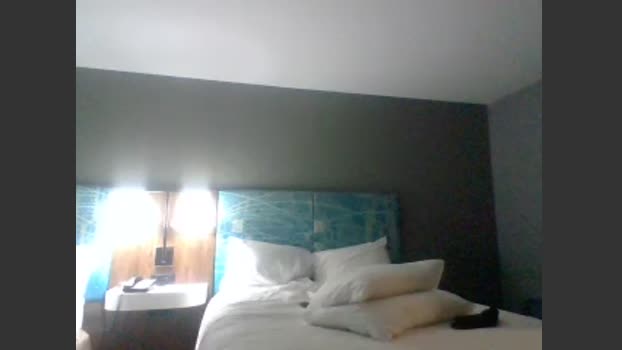 beast652000 spank Webcam SHOW @ Cam4 12-10-2025