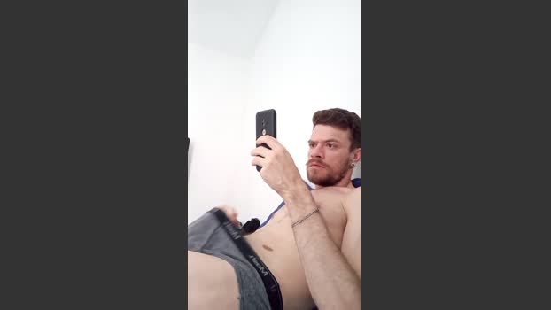 xxlucasfelippe Cam Webcam SHOW @ Cam4 12-10-2025