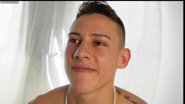 Latino_Milk_99 bigcock Webcam SHOW @ Cam4 13-10-2025