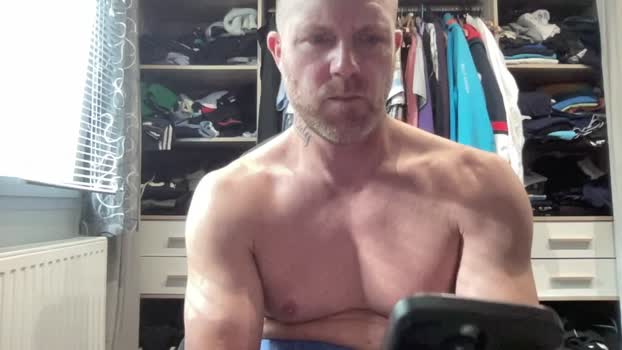 xxxironggxxx amateur Webcam SHOW @ Cam4 14-10-2025