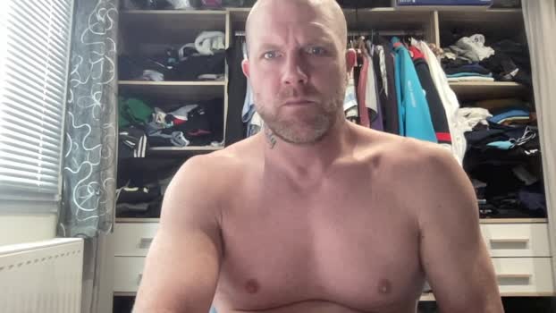 xxxironggxxx fuckme Webcam SHOW @ Cam4 14-10-2025