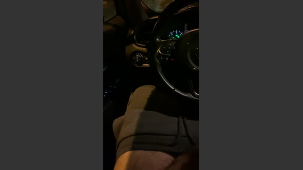 lucapublic spank Webcam SHOW @ Cam4 15-10-2025