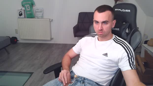 Jeansjunge96 sexyfeet Webcam SHOW @ Cam4 16-10-2025