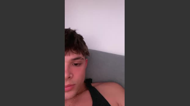 hotboy_gabri cute Webcam SHOW @ Cam4 16-10-2025