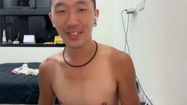 jiluncai deepthroat Webcam SHOW @ Cam4 15-10-2025