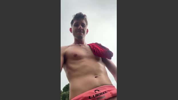 guapotravieso19 bigcock Webcam SHOW @ Cam4 17-10-2025