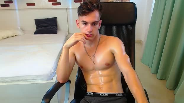 BradyFlint gay Webcam SHOW @ Cam4 18-10-2025