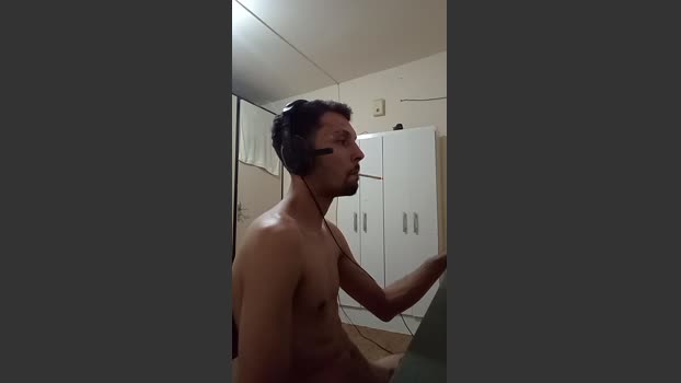 napolitano231 amateur Webcam SHOW @ Cam4 18-10-2025