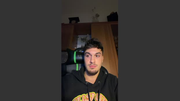 Hank_04 natural Webcam SHOW @ Cam4 18-10-2025