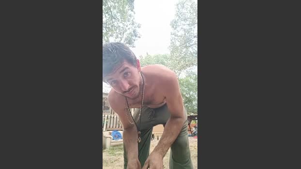Littleguy25 suckshow Webcam SHOW @ Cam4 18-10-2025