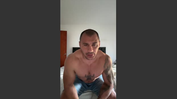 Blackpanther07 fingers Webcam SHOW @ Cam4 19-10-2025