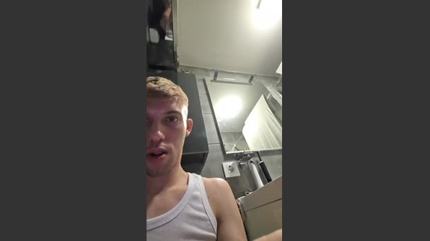 twinkboy24hot deep Webcam SHOW @ Cam4 20-10-2025