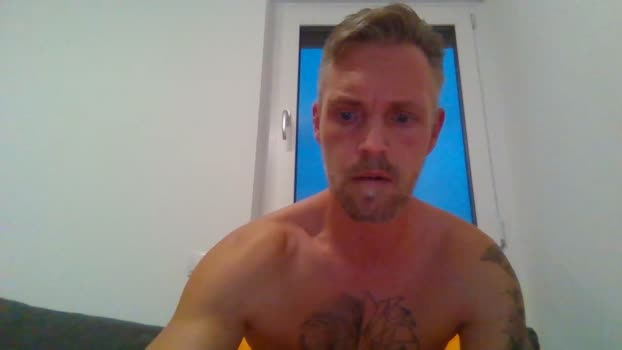 man4uall fuckass Webcam SHOW @ Cam4 20-10-2025