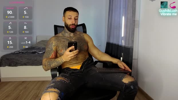 MaculineGuy69 playtime Webcam SHOW @ Cam4 22-10-2025