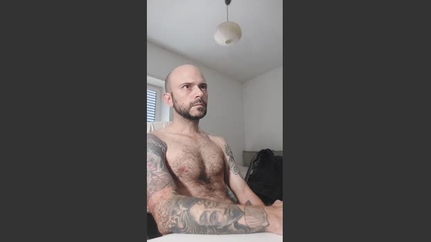 prime85 fingers Webcam SHOW @ Cam4 24-10-2025