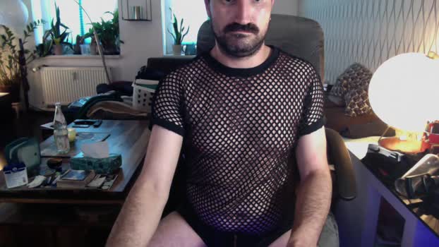 tom0819 suck Webcam SHOW @ Cam4 24-10-2025